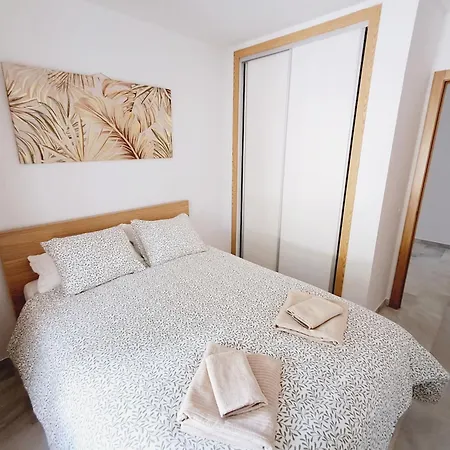 Beachside Bliss Бенальмадена